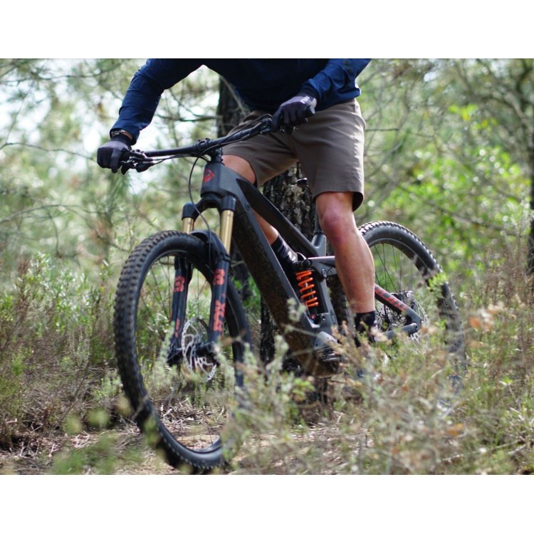 MEGAMO CRAVE CRB ENDURO