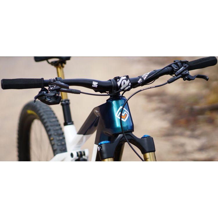 MEGAMO CRAVE CRB ENDURO