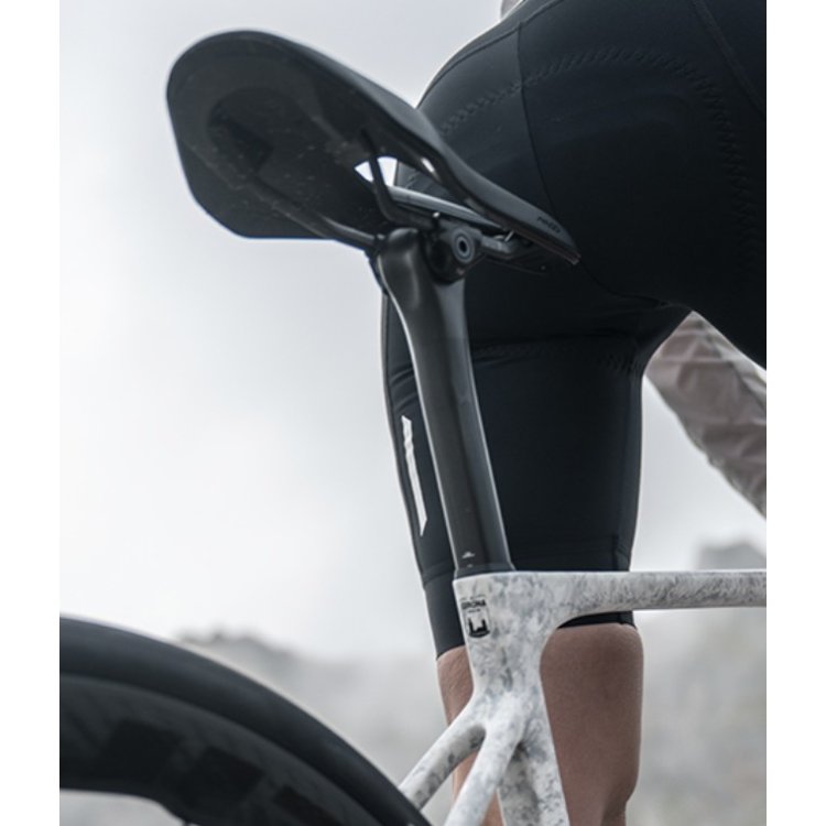 MEGAMO RAISE ENVE EDITION