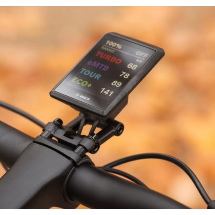 MEGAMO REACH LOW 10 SUV