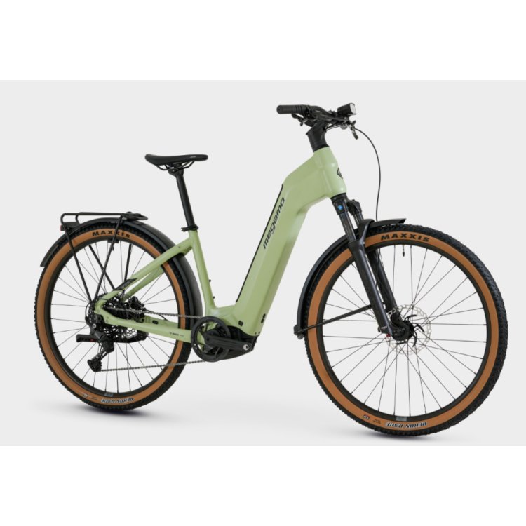 MEGAMO REACH LOW 05 EQUIPPED