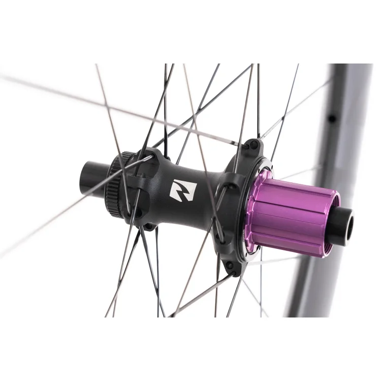 Reynolds BLACKLABEL 60 EXPERT