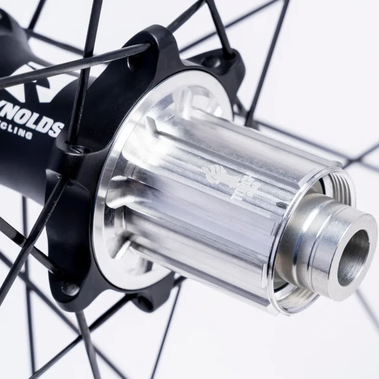 Reynolds BLACKLABEL G700 PRO