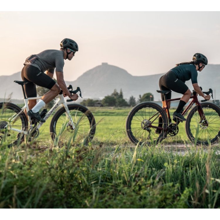 MEGAMO SILK 00 XPLR RED