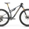 MEGAMO TRACK RACE AXS